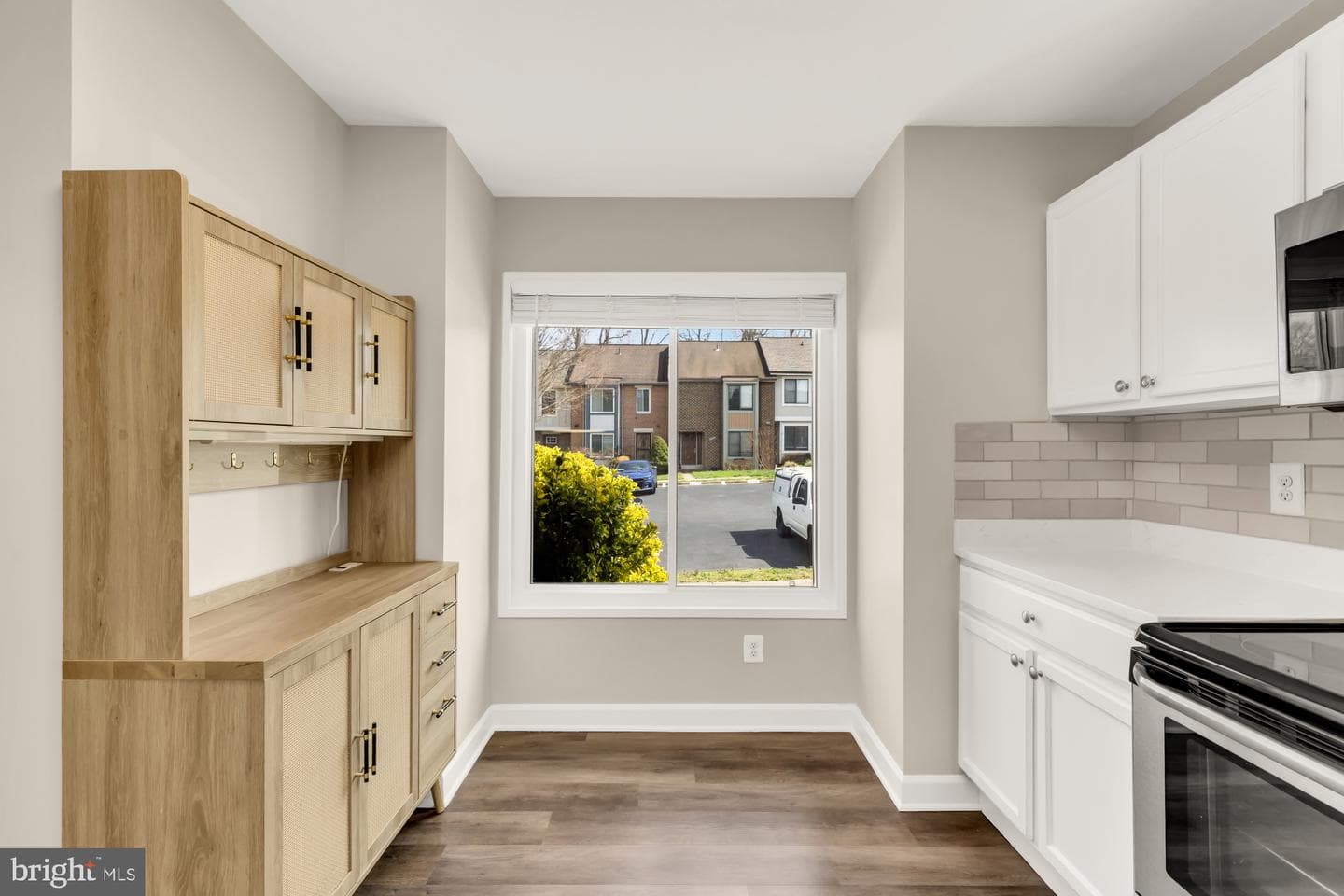 2810 Cambridge Drive photo 15
