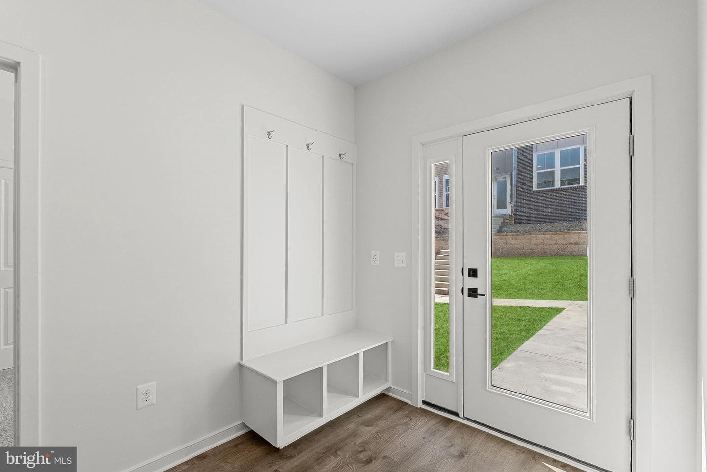 17988 Alicia Avenue photo 18