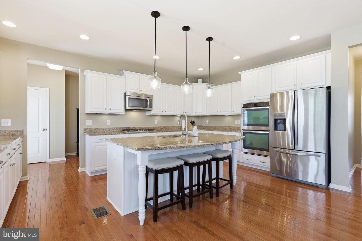 8970 Fenestra Place photo 4