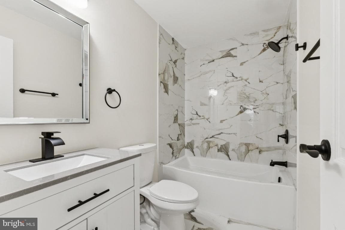 4008 Buckingham Court photo 19