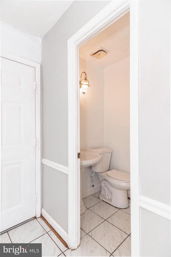 10722 Meadow Grove Court photo 10