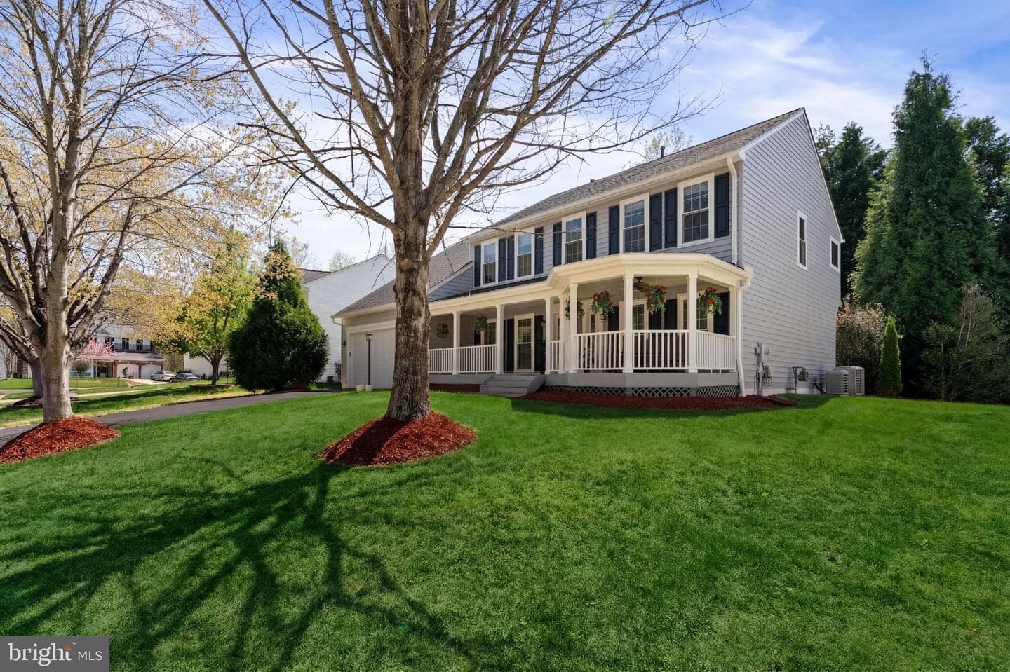 6472 Colonial Village Loop photo 3