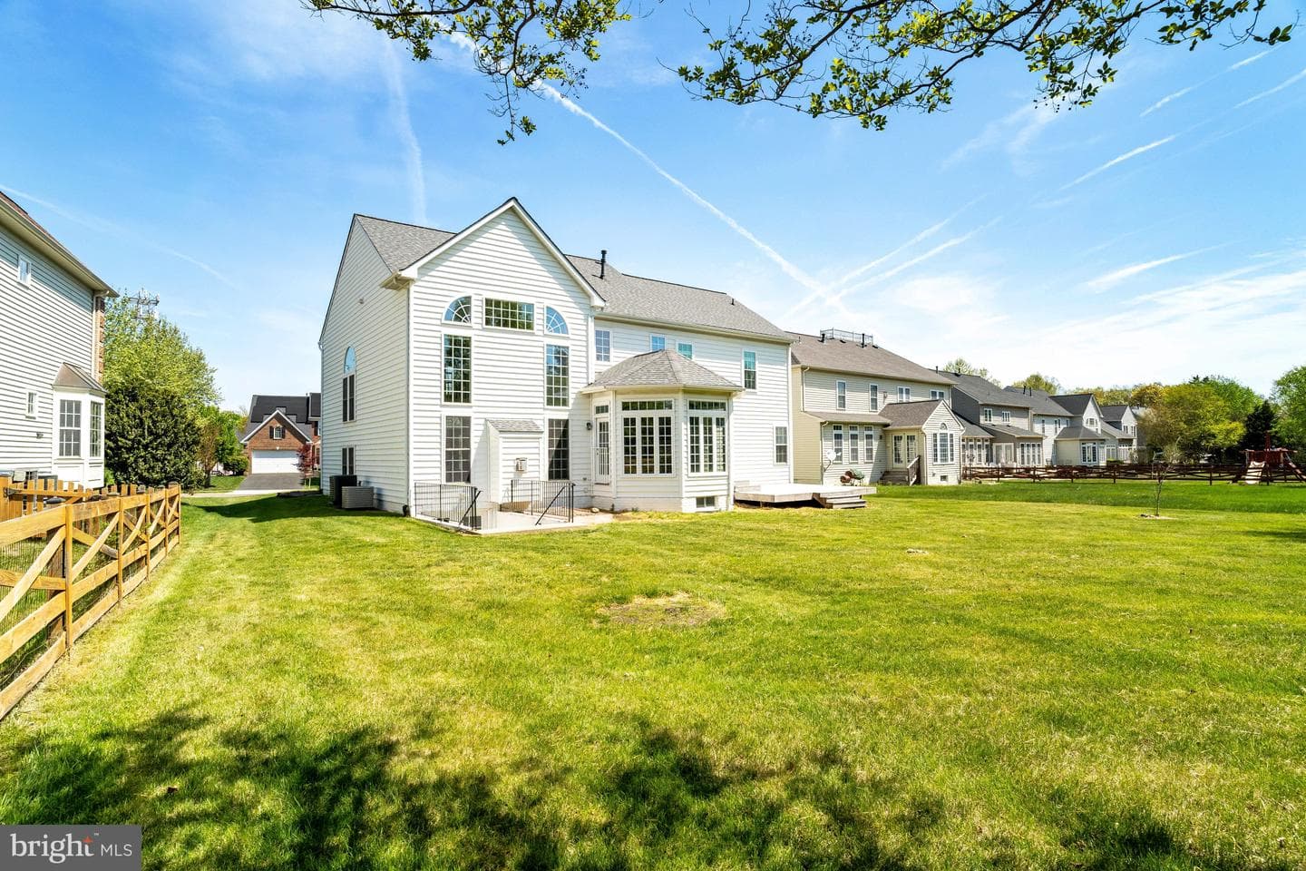 13071 Invergordon Street photo 47