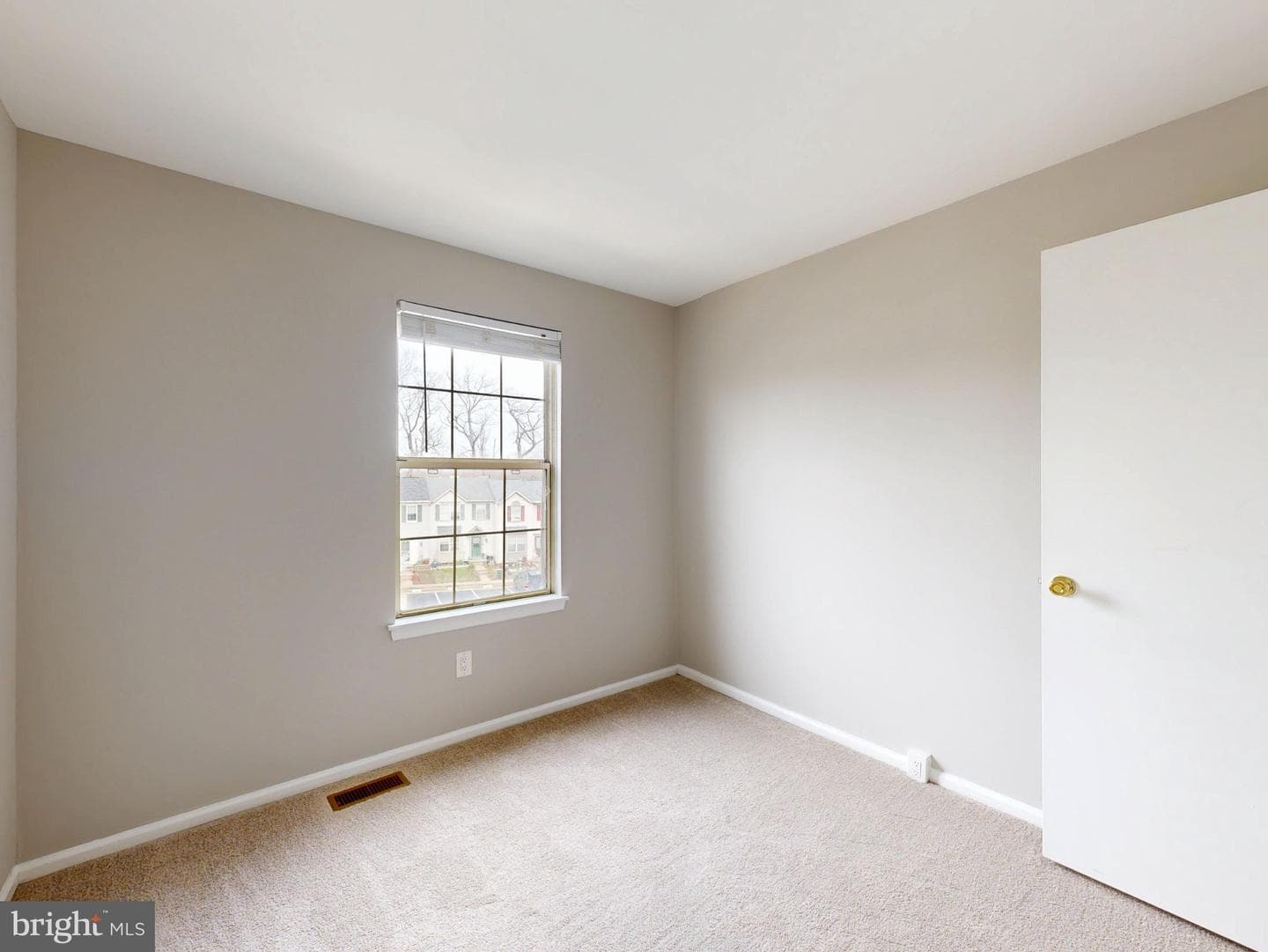 8509 Charnwood Court photo 33