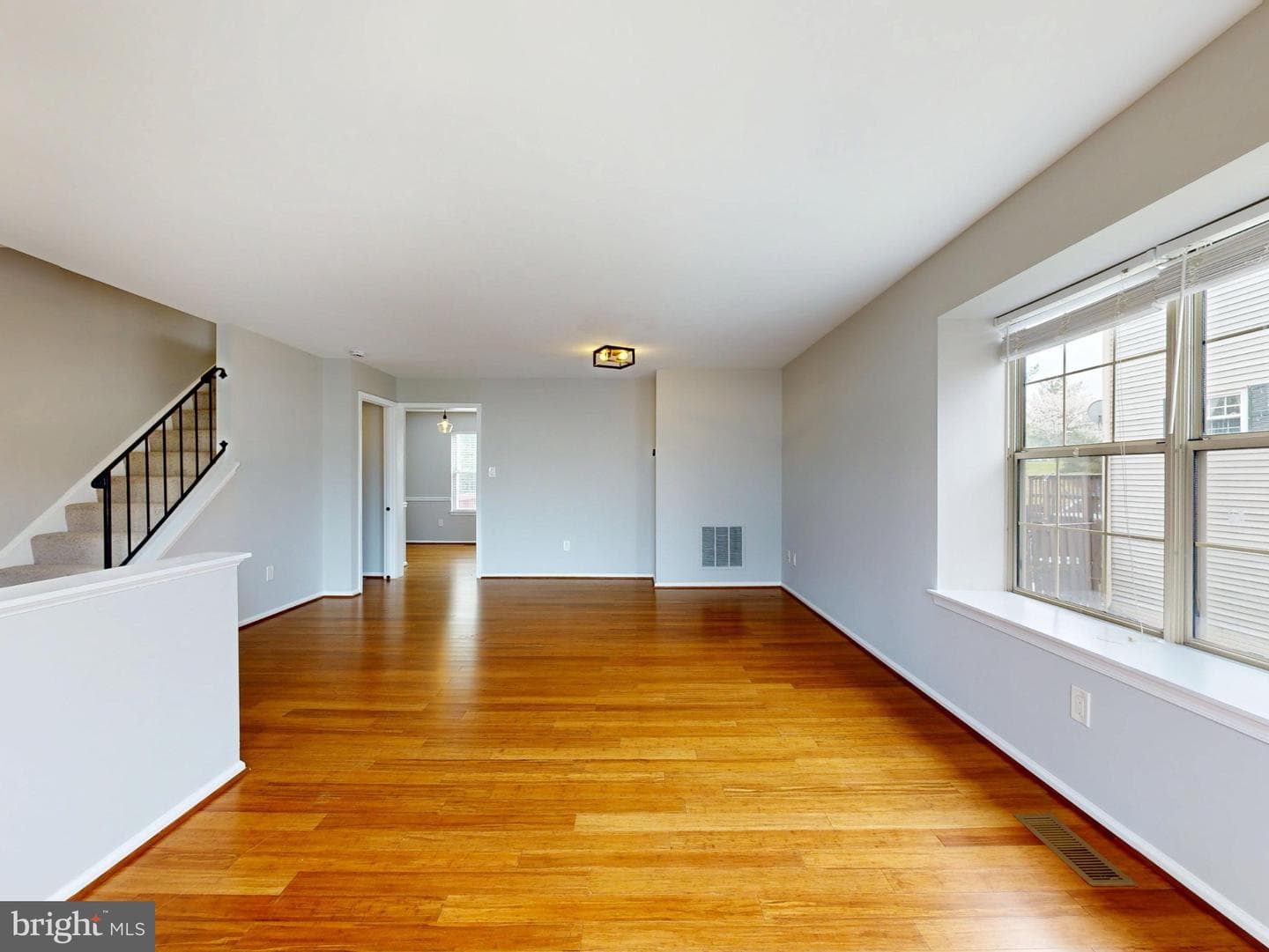8509 Charnwood Court photo 4