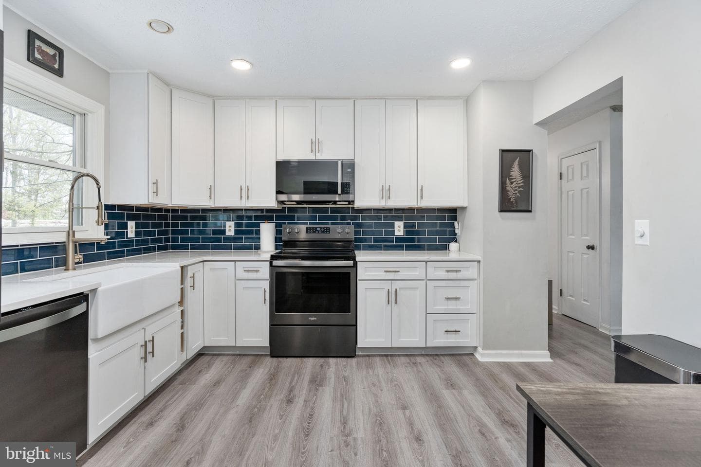 15195 Dyers Road photo 14