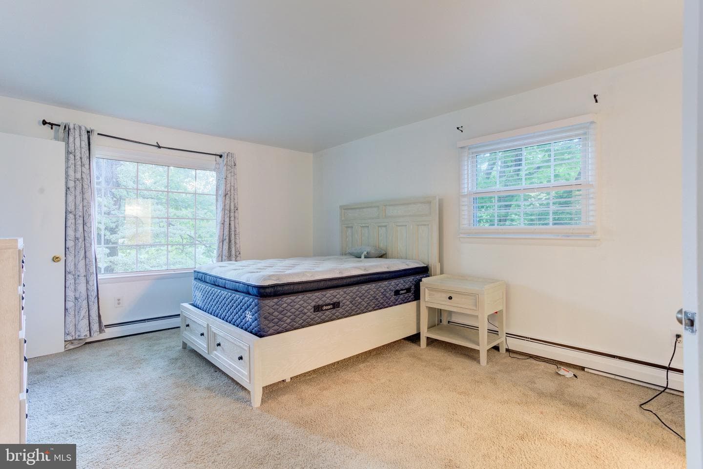 14810 Edgewater Drive photo 27