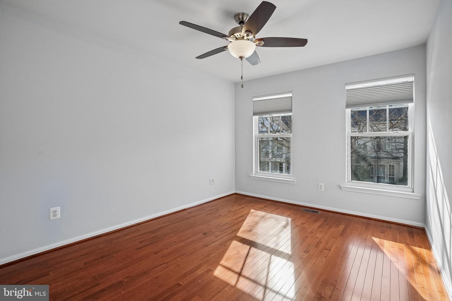 13754 Fleet St photo 30