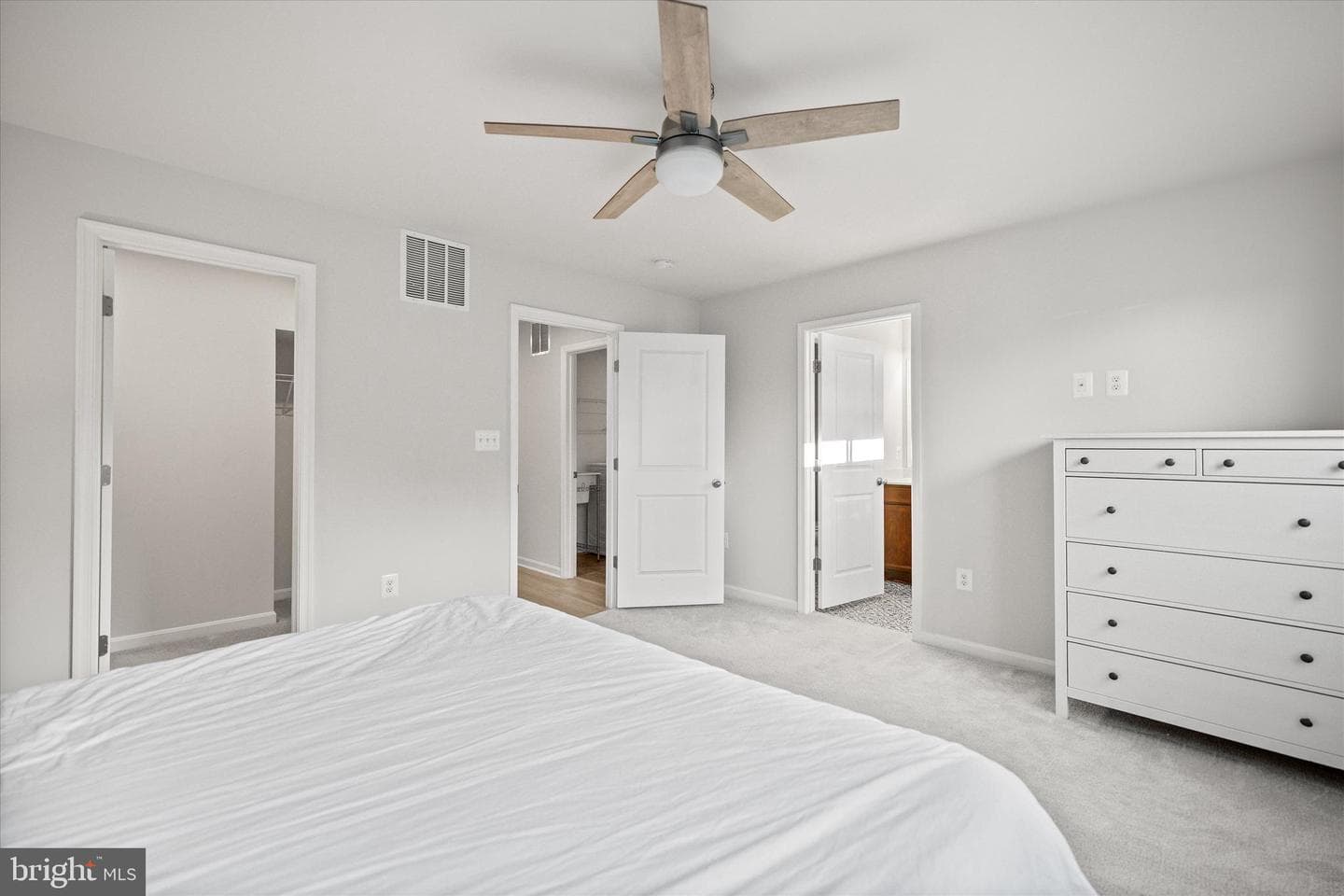 18218 Summit Pointe Drive photo 28
