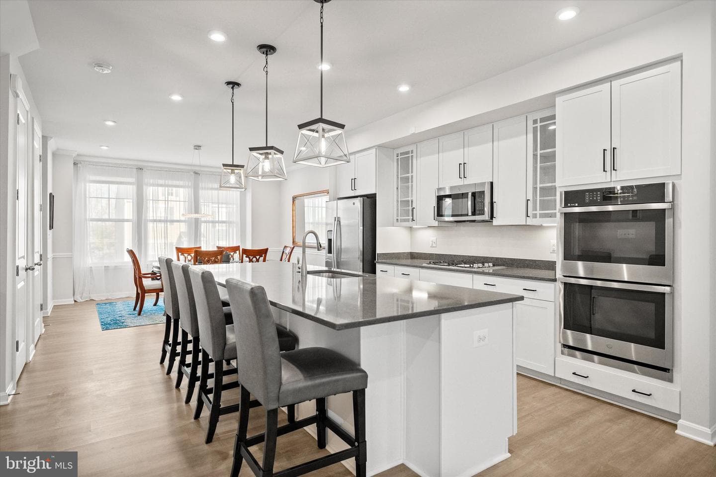 18218 Summit Pointe Drive photo 4