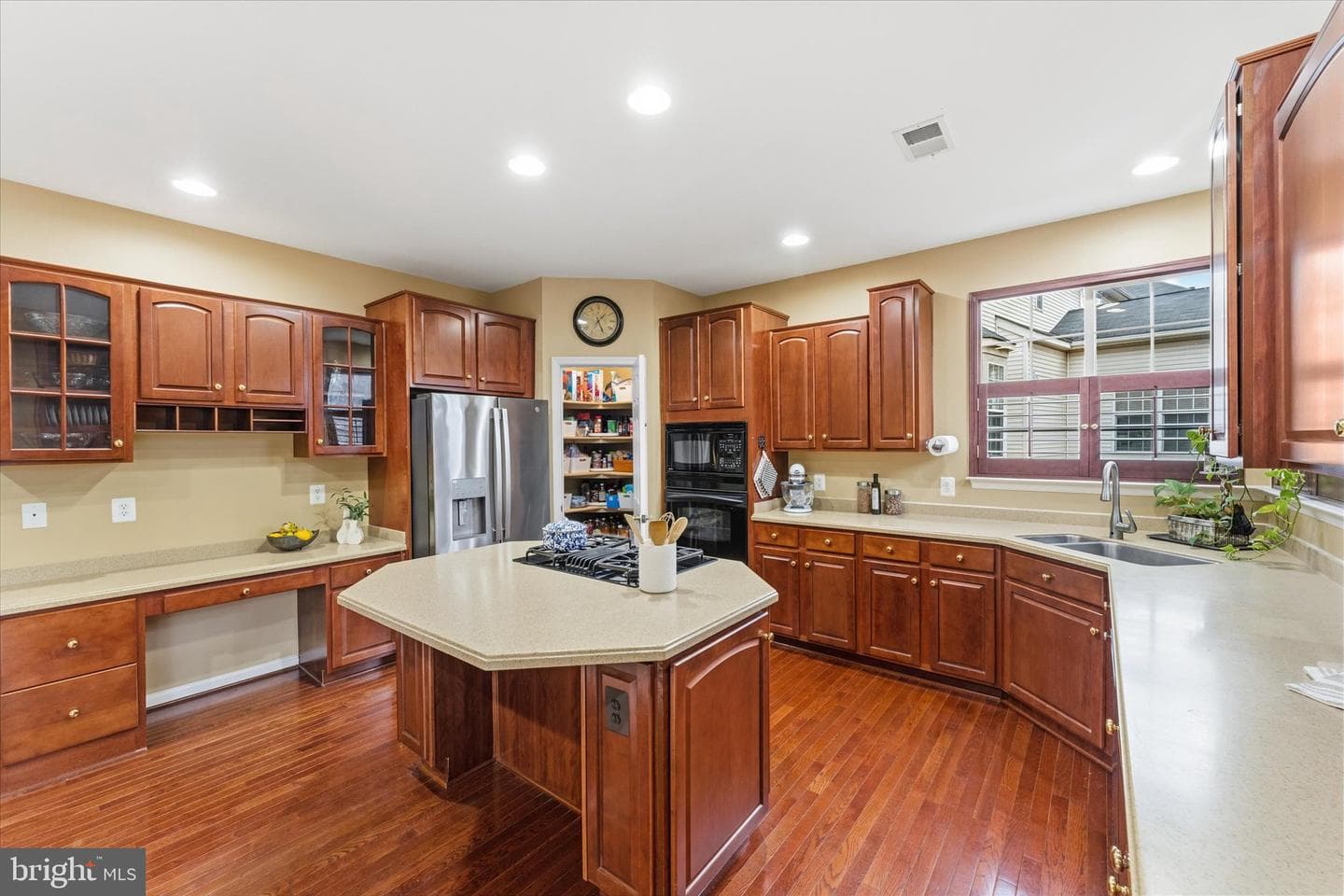 9325 Rustic Breeze Court photo 14