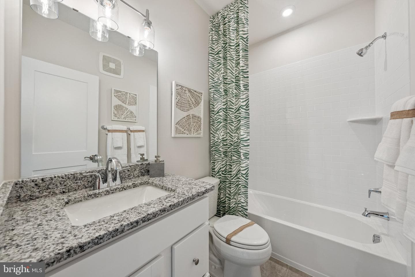 8604 Lovelace Street photo 20