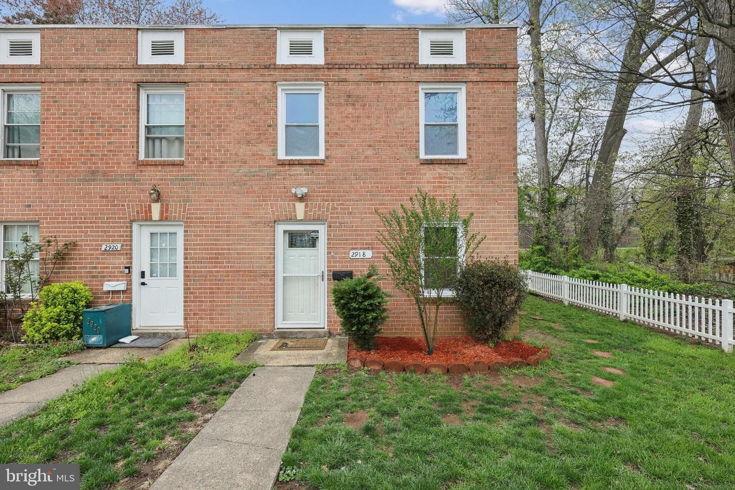 2918 Wren Court photo 2