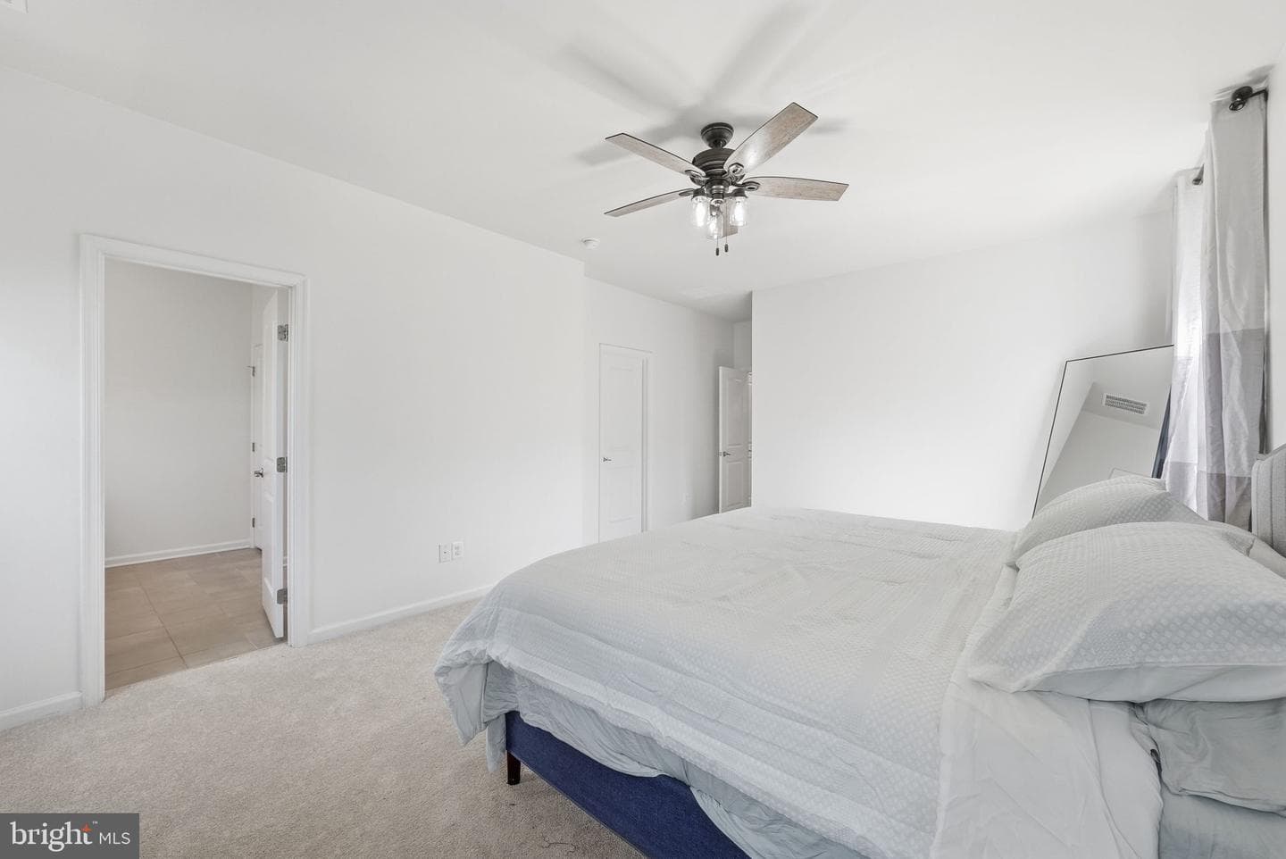 8966 Bridle Ridge Lane photo 21