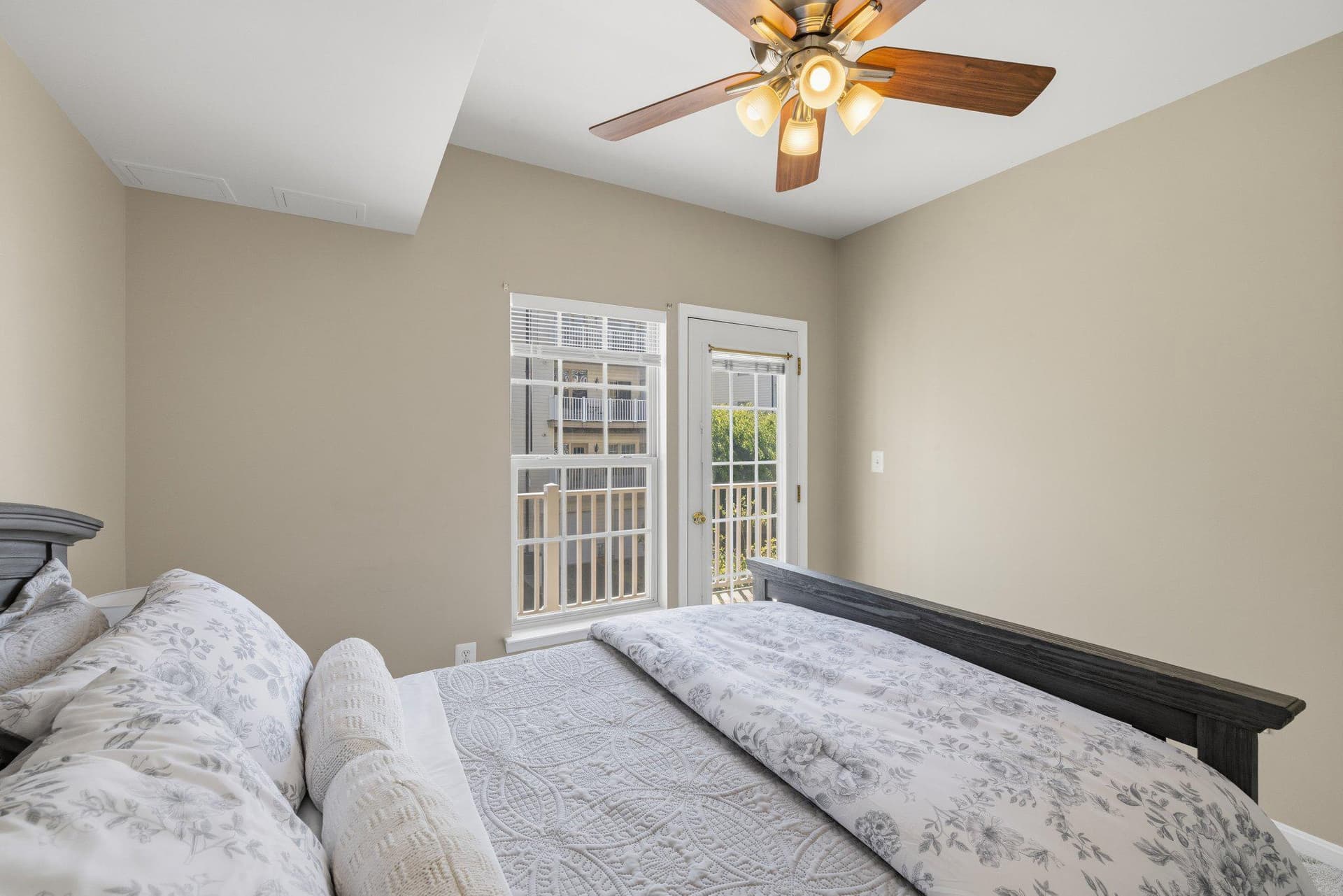 8013 Crescent Park Drive photo 25