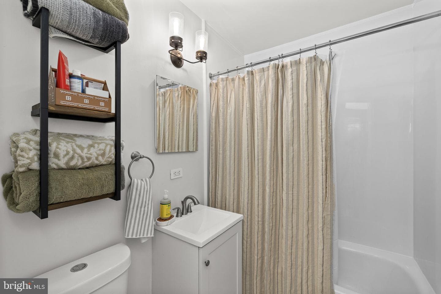 1603 Woodside Drive photo 23