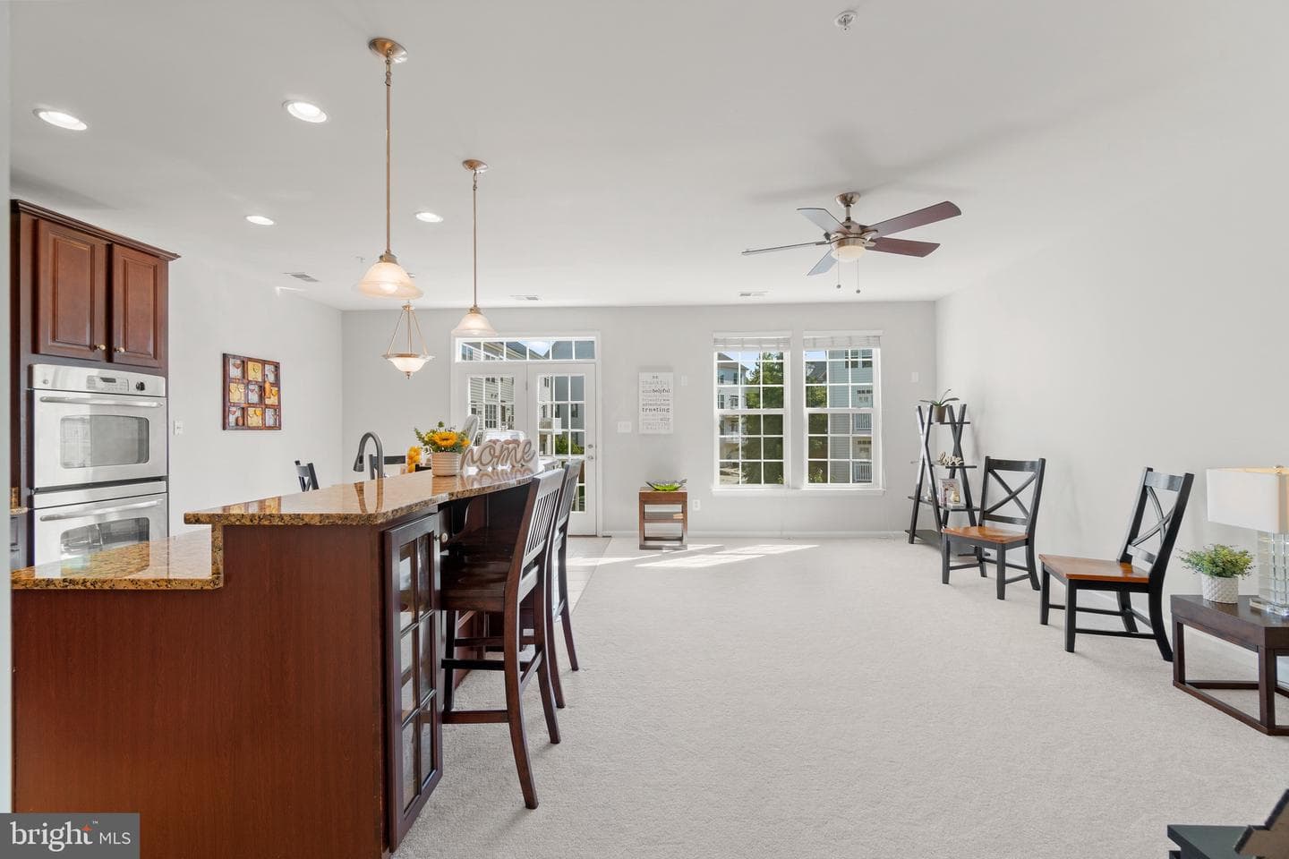 2511 Eastbourne Drive photo 7