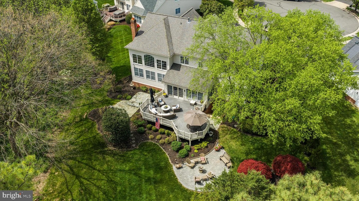 15077 Valhalla Court photo 4