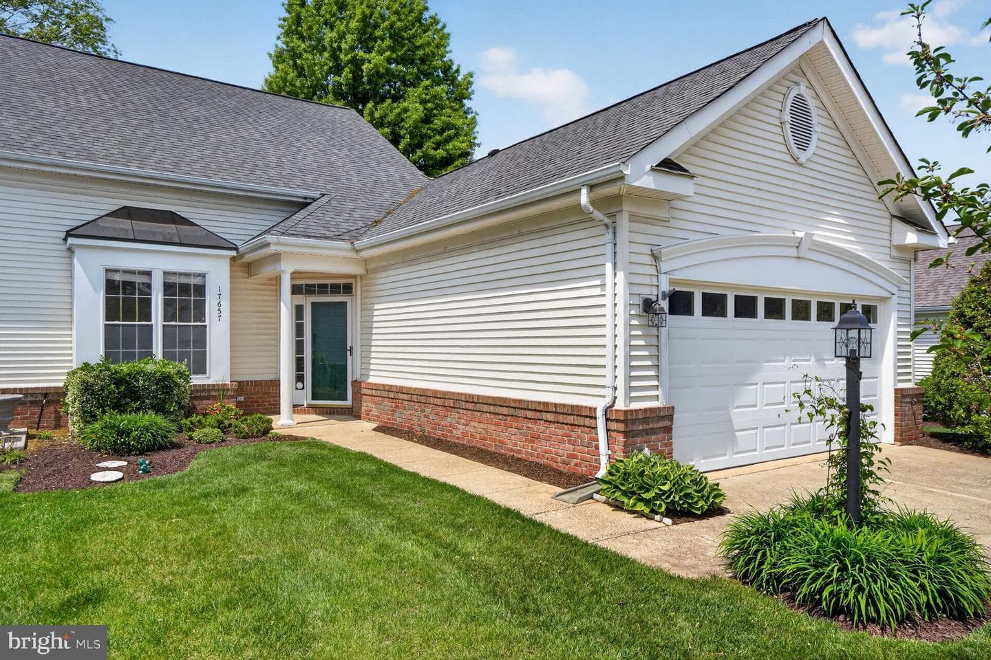 17657 Glass Ridge Place photo 2