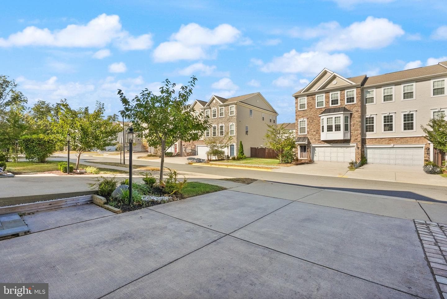 6851 Bryson Circle photo 4