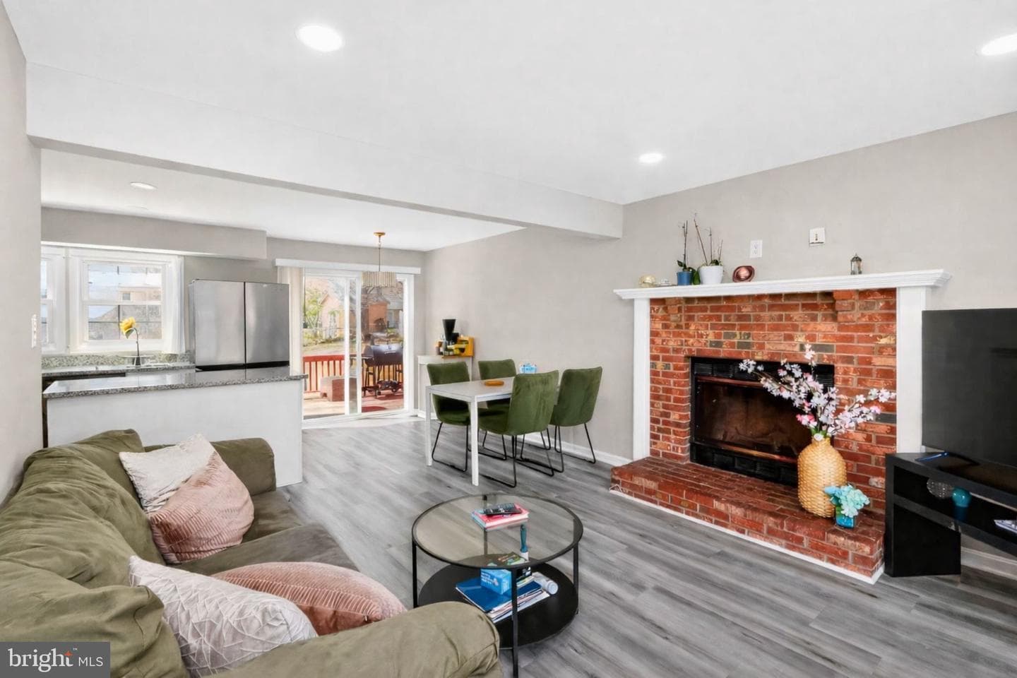 4788 Kelly Road photo 10