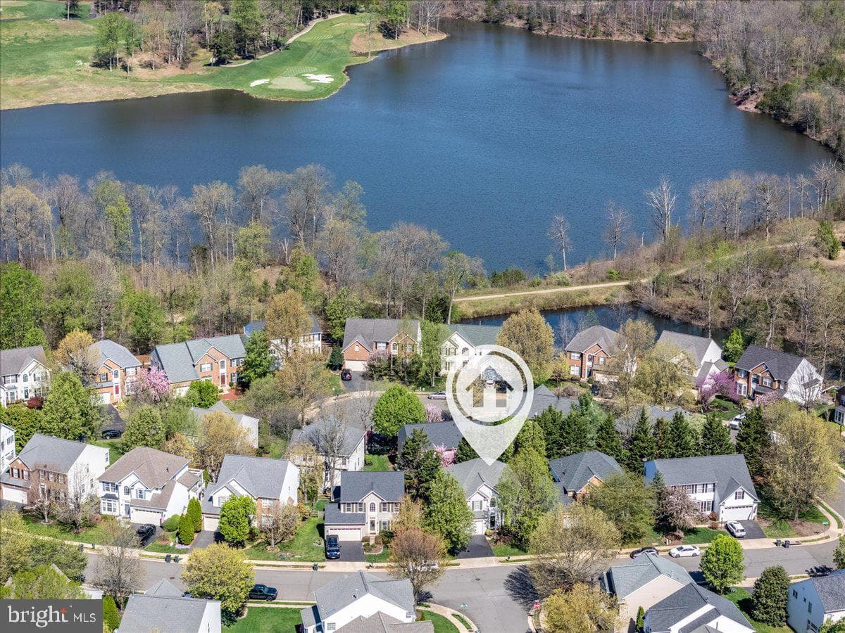 8140 Tillinghast Lane photo 46