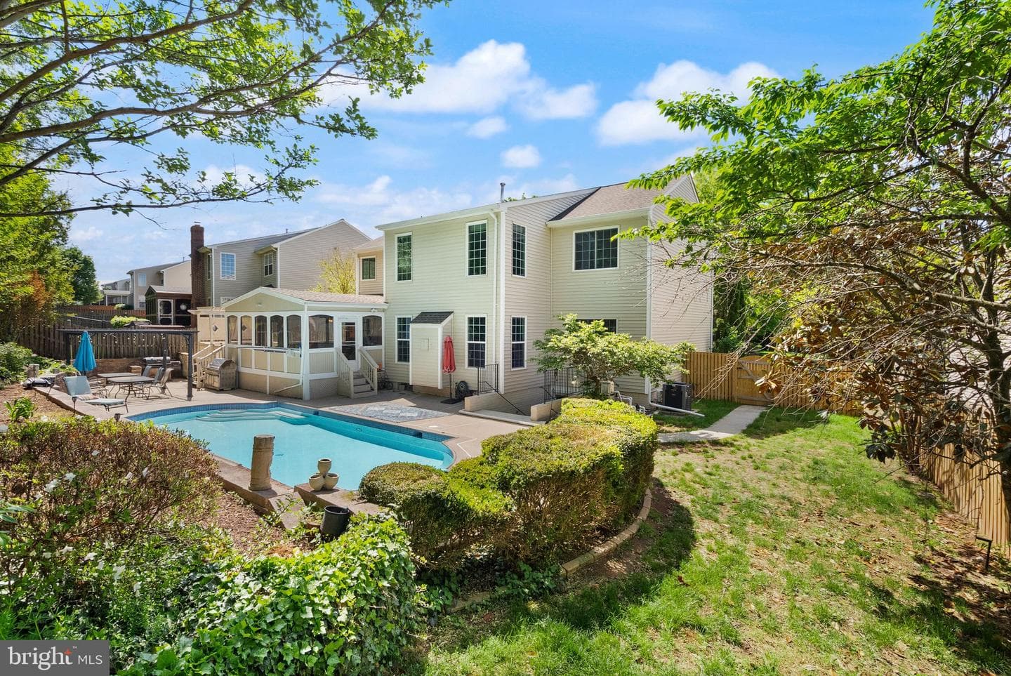 12328 Grimsby Lane photo 57