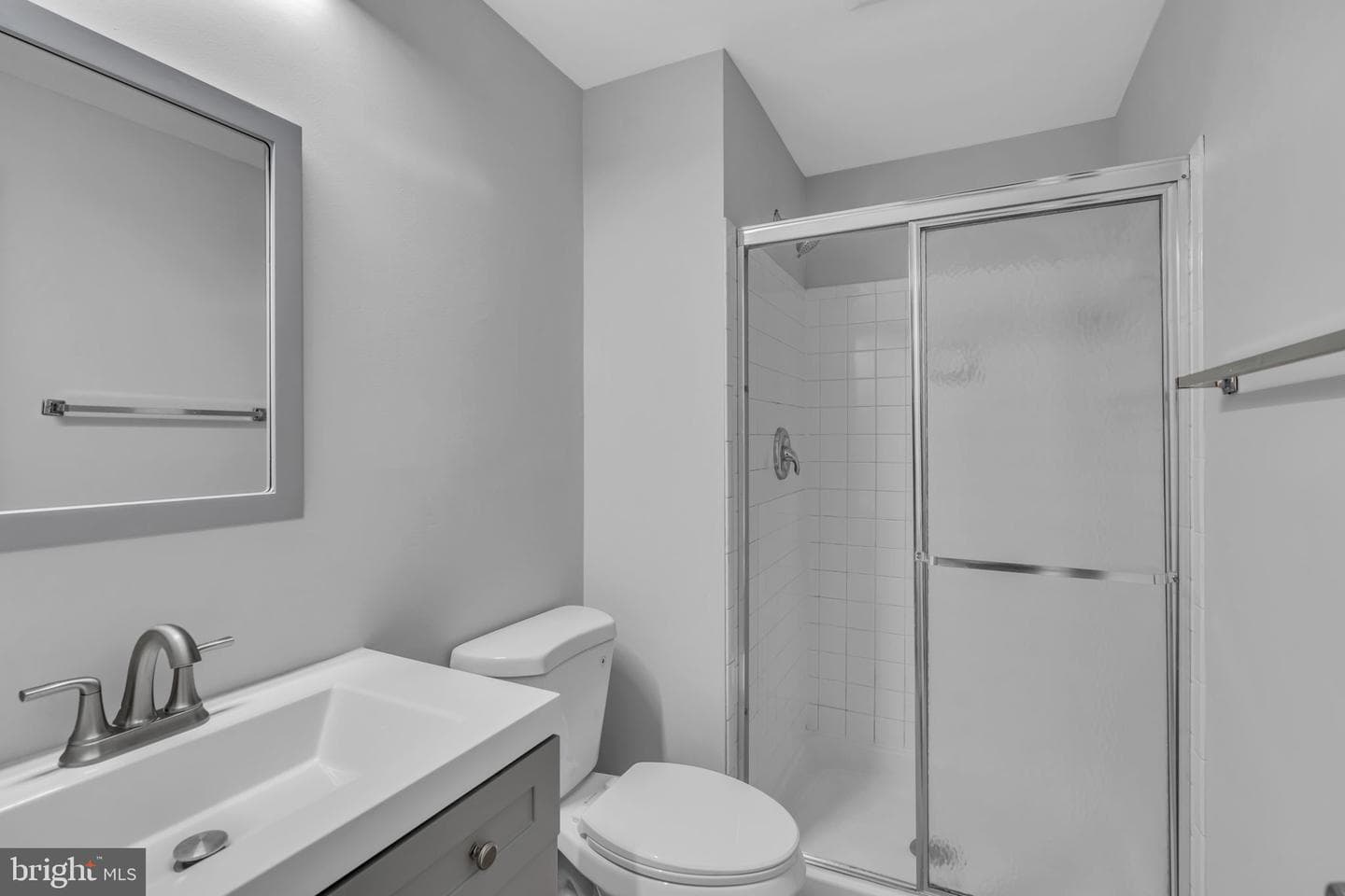 1700 Wigglesworth Way photo 34