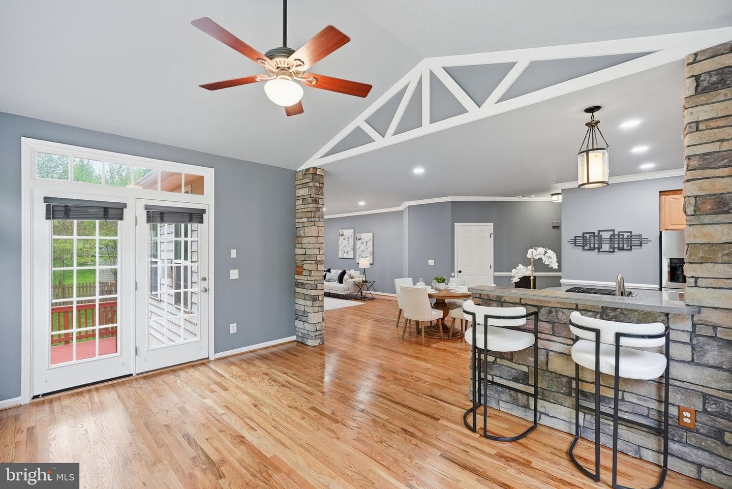 15405 Milton Hall Place photo 13