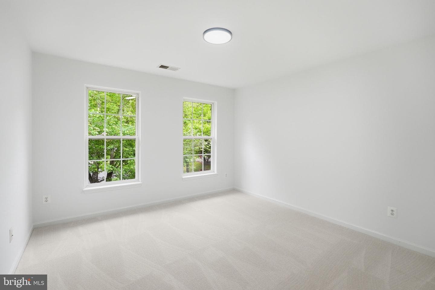 15405 Milton Hall Place photo 24