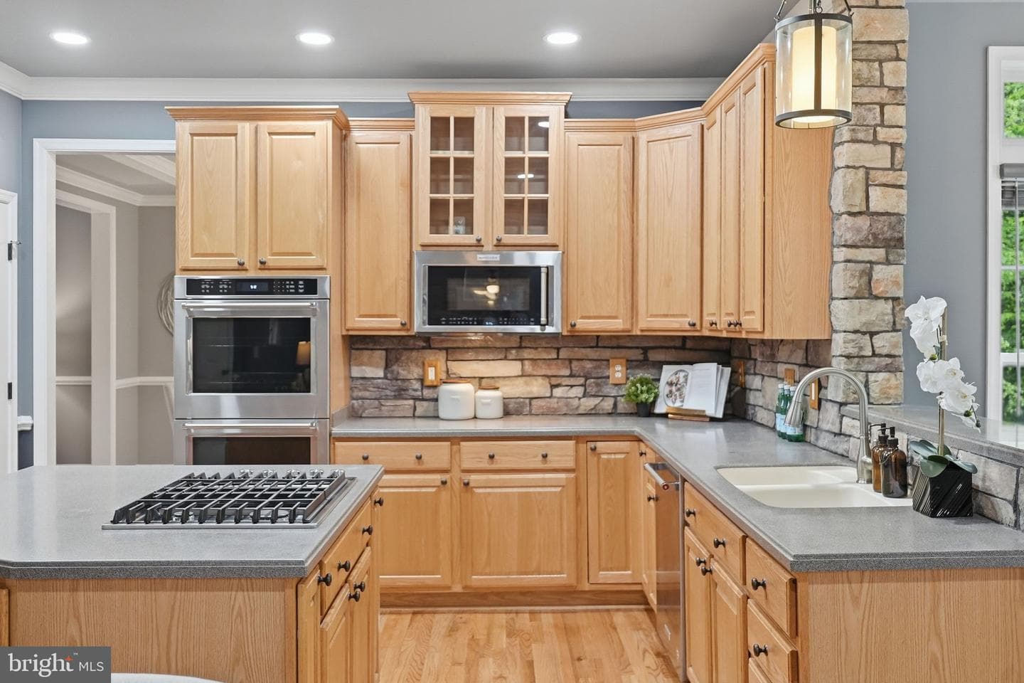 15405 Milton Hall Place photo 5