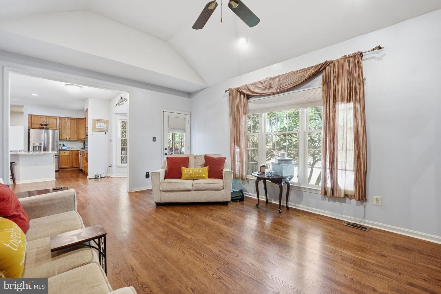7864 Meadowgate Drive photo 9