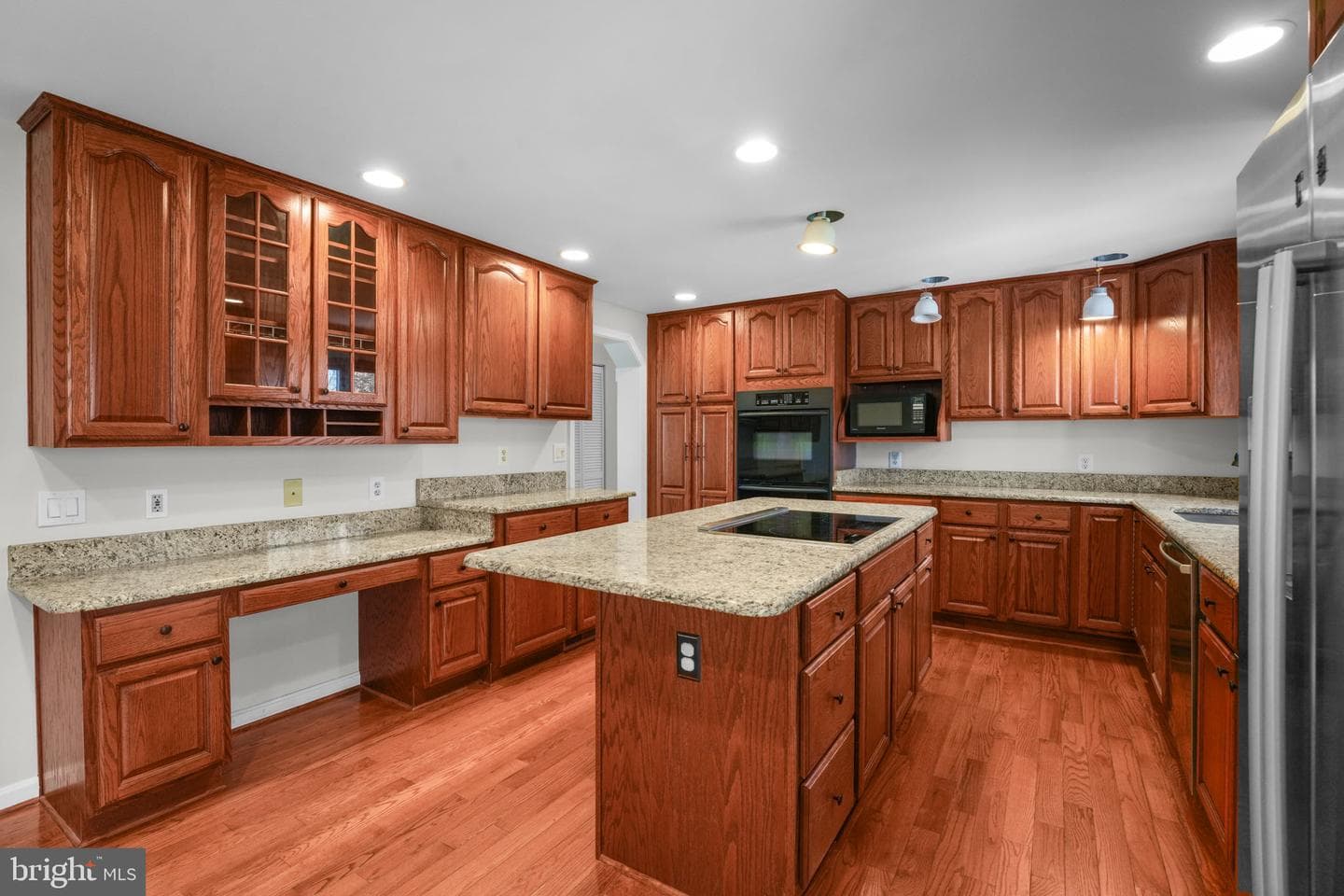8118 Whitting Drive photo 14