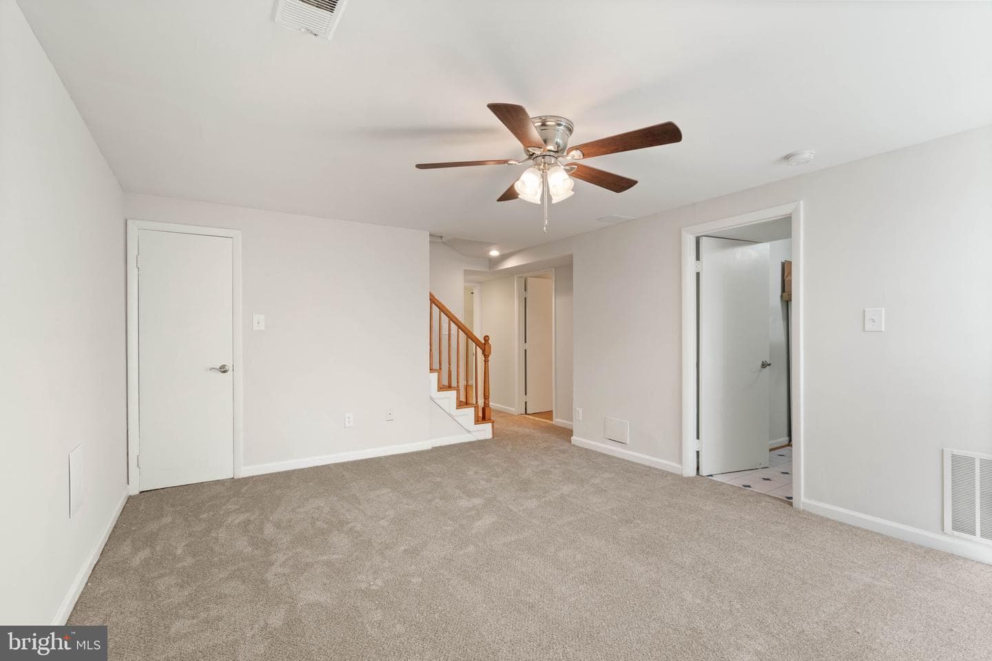 13911 Lynhurst Drive photo 17