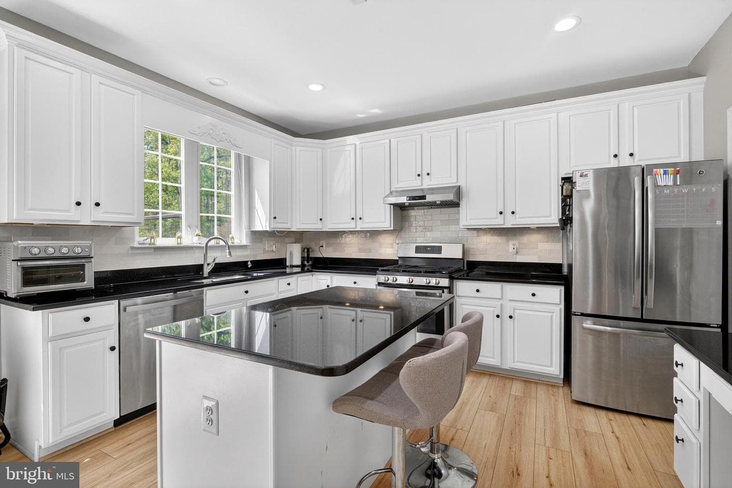 4255 Pemberley Court photo 25