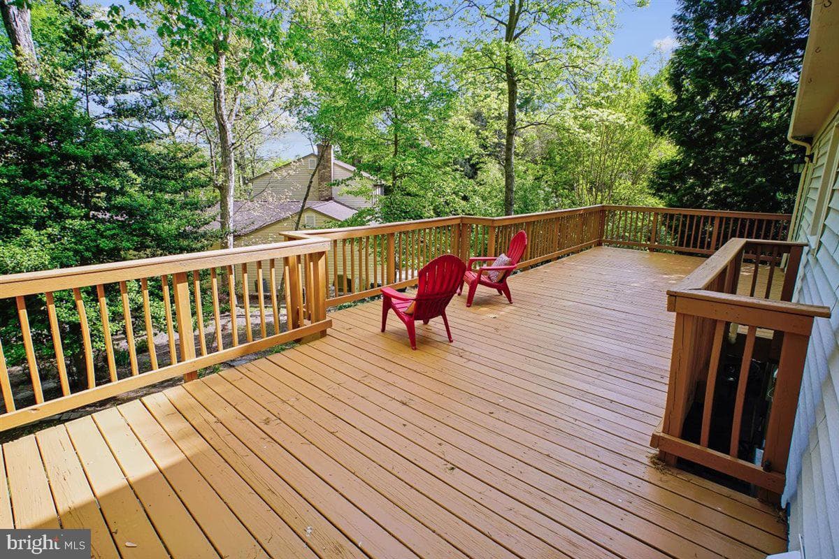 12011 Governors Court photo 27