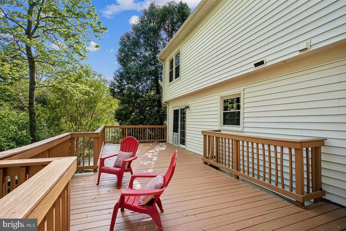 12011 Governors Court photo 28