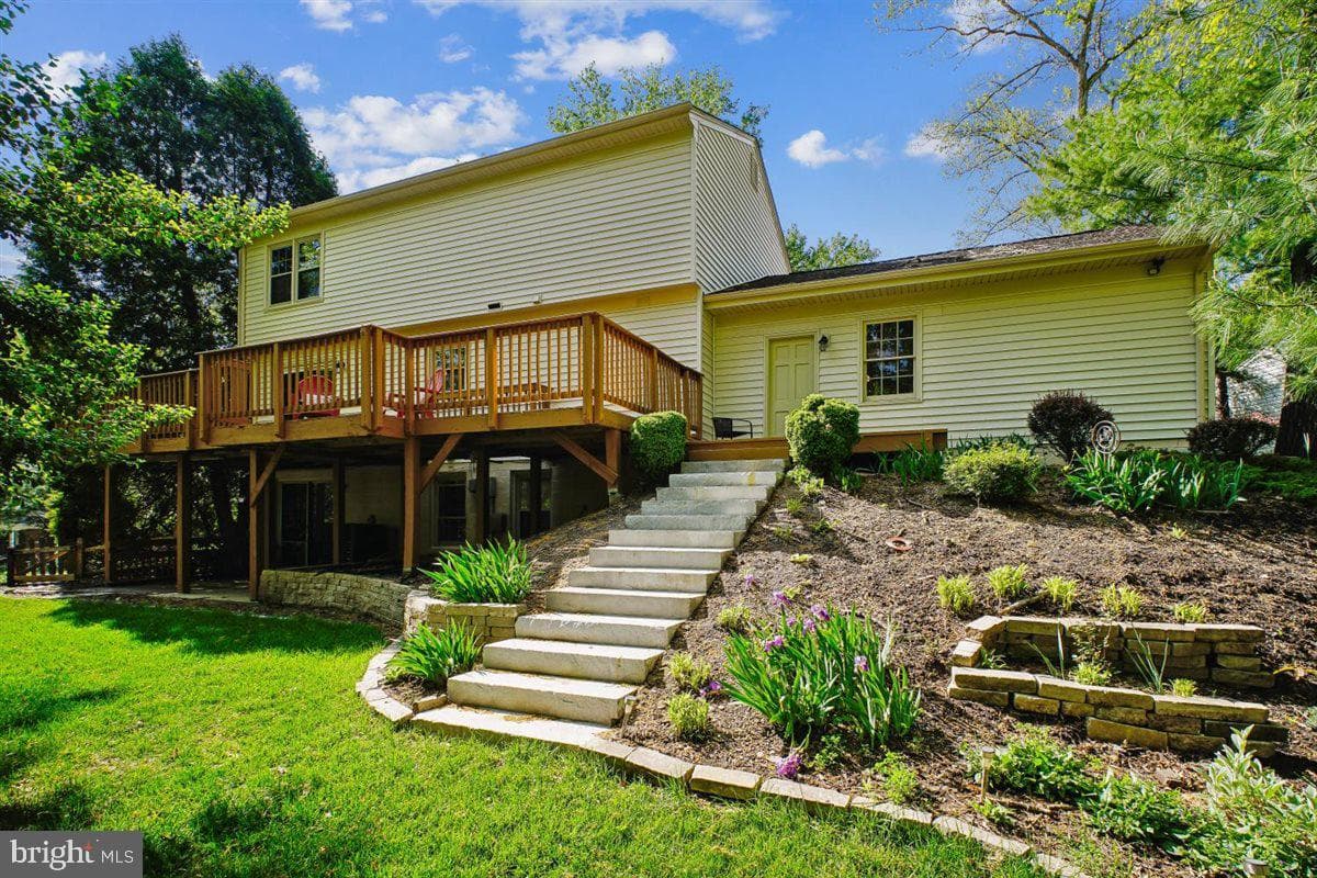 12011 Governors Court photo 29