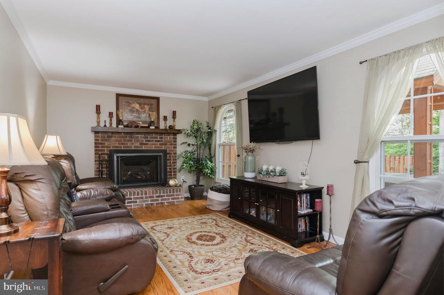 2502 Tabor Court photo 11