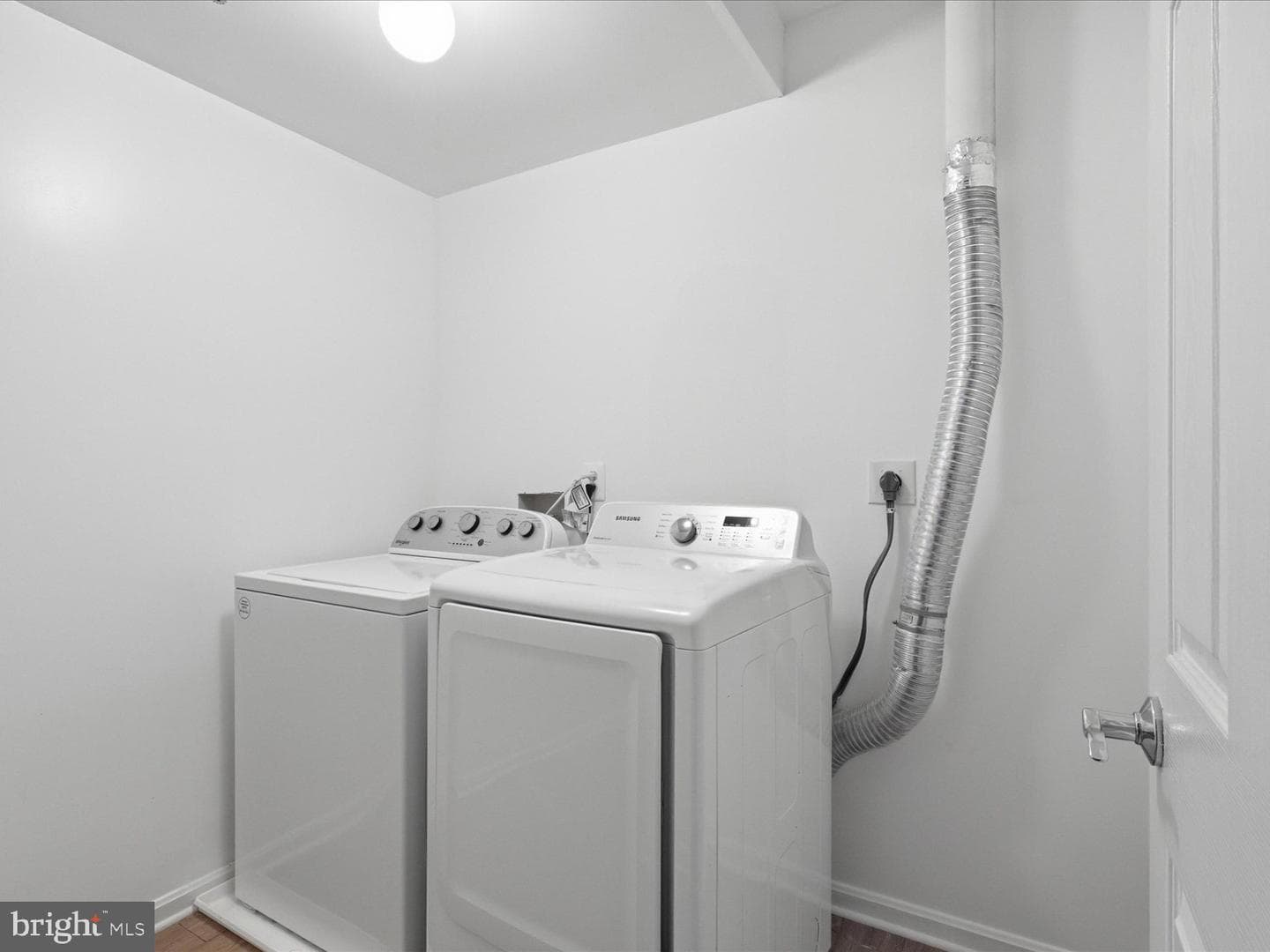 7994 Coachcrest Court photo 15