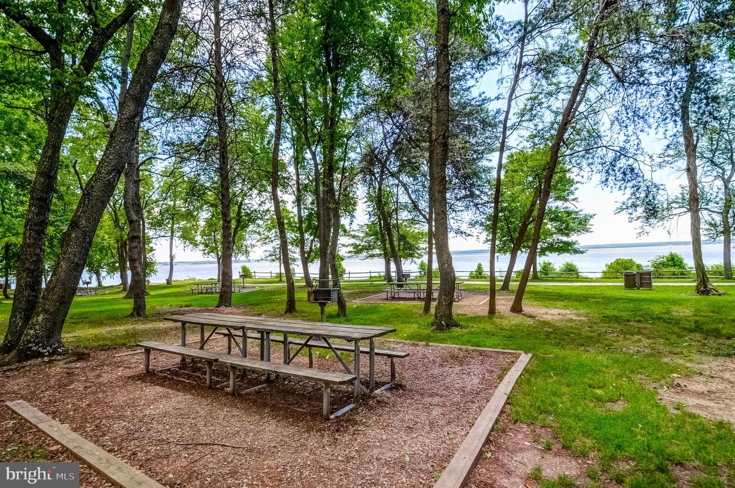 16040 Laconia Circle photo 51