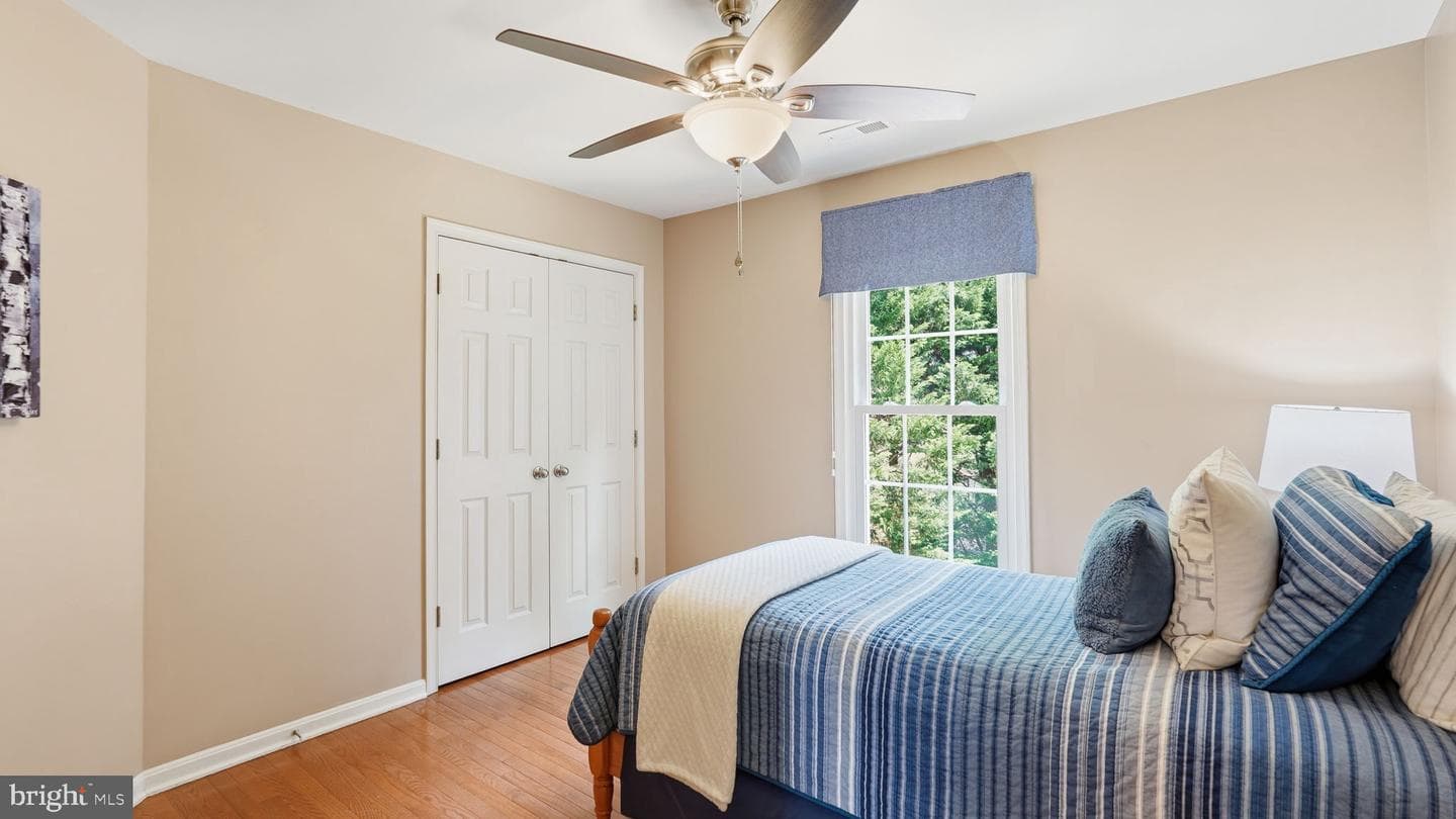 4281 Wiltshire Place photo 32