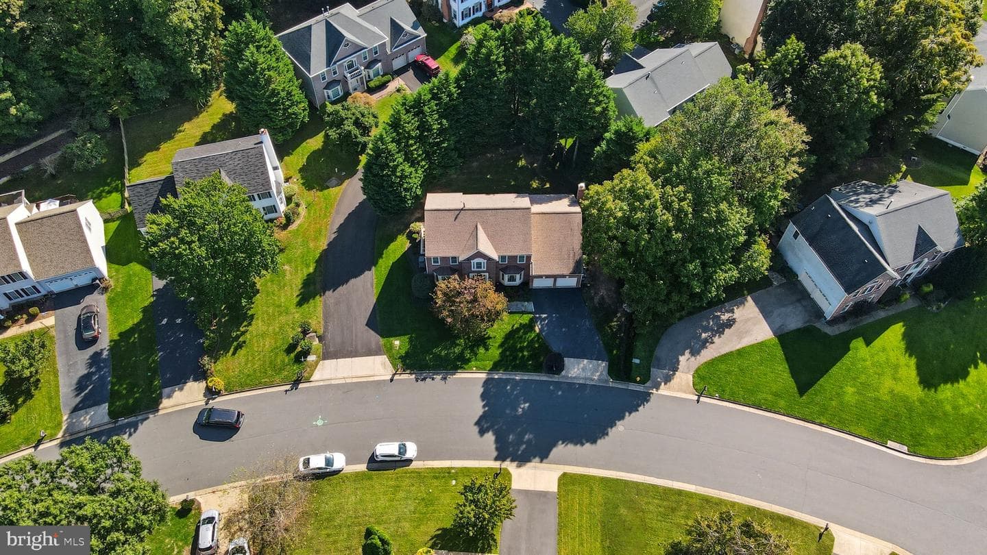 4281 Wiltshire Place photo 47