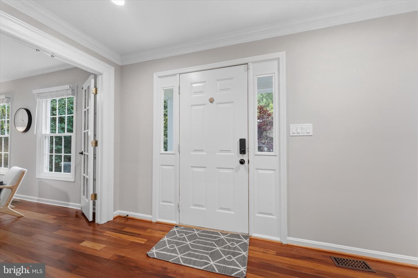 8047 Counselor Road photo 5