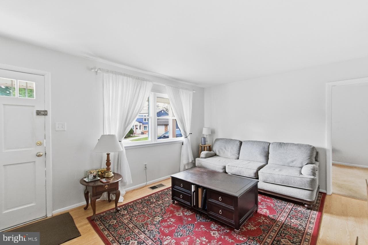 13002 Kolman Court photo 6