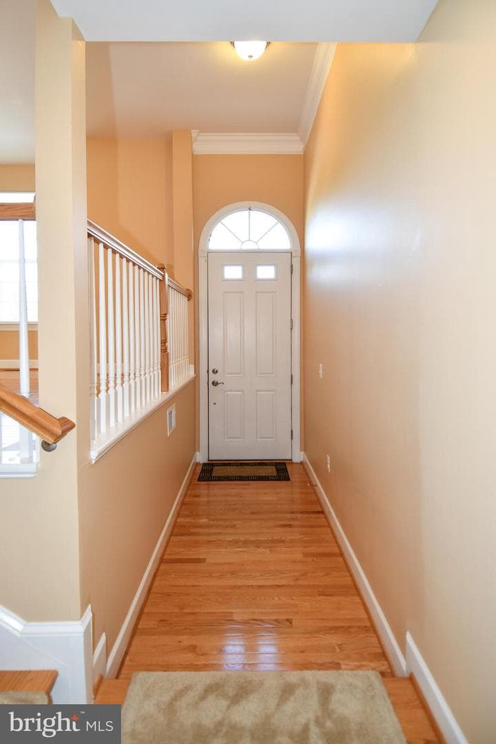 16733 Shackleford Way photo 6