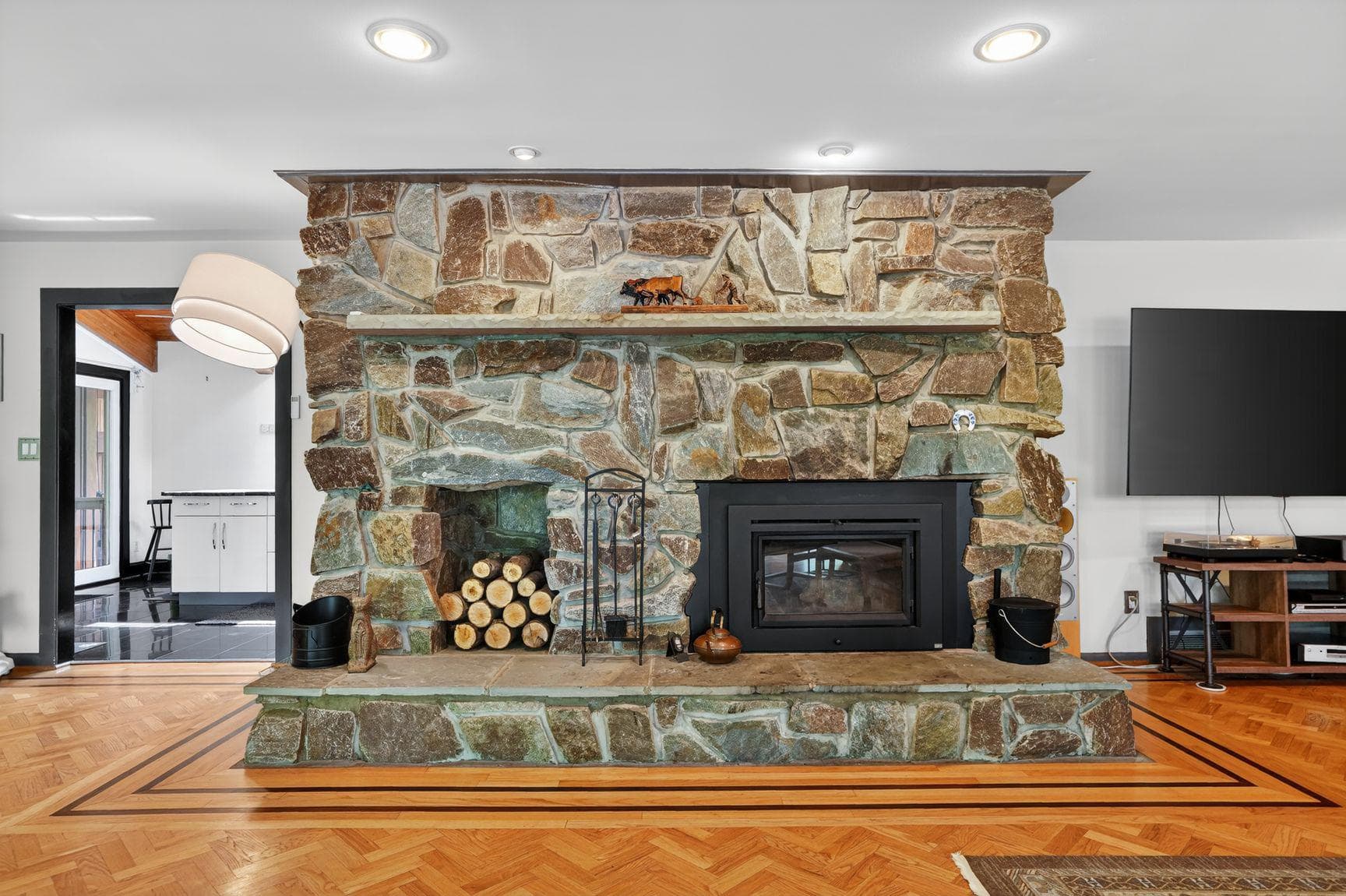 4496 Occoquan View Court photo 36