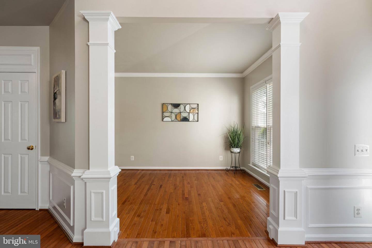 6093 Spindle Tree Court photo 13