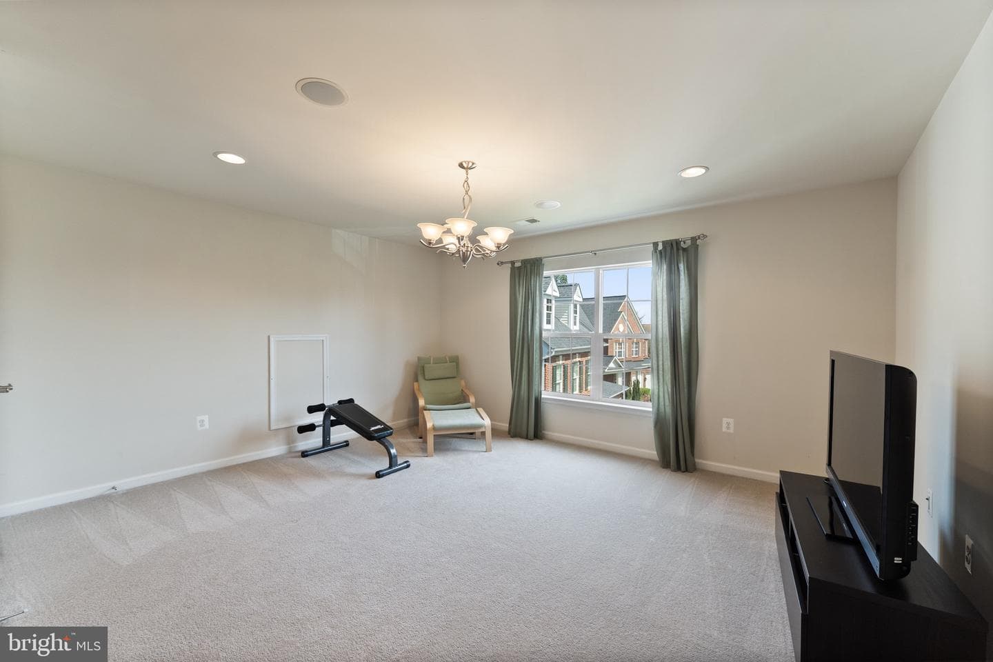 1663 Georges Knoll Court photo 42