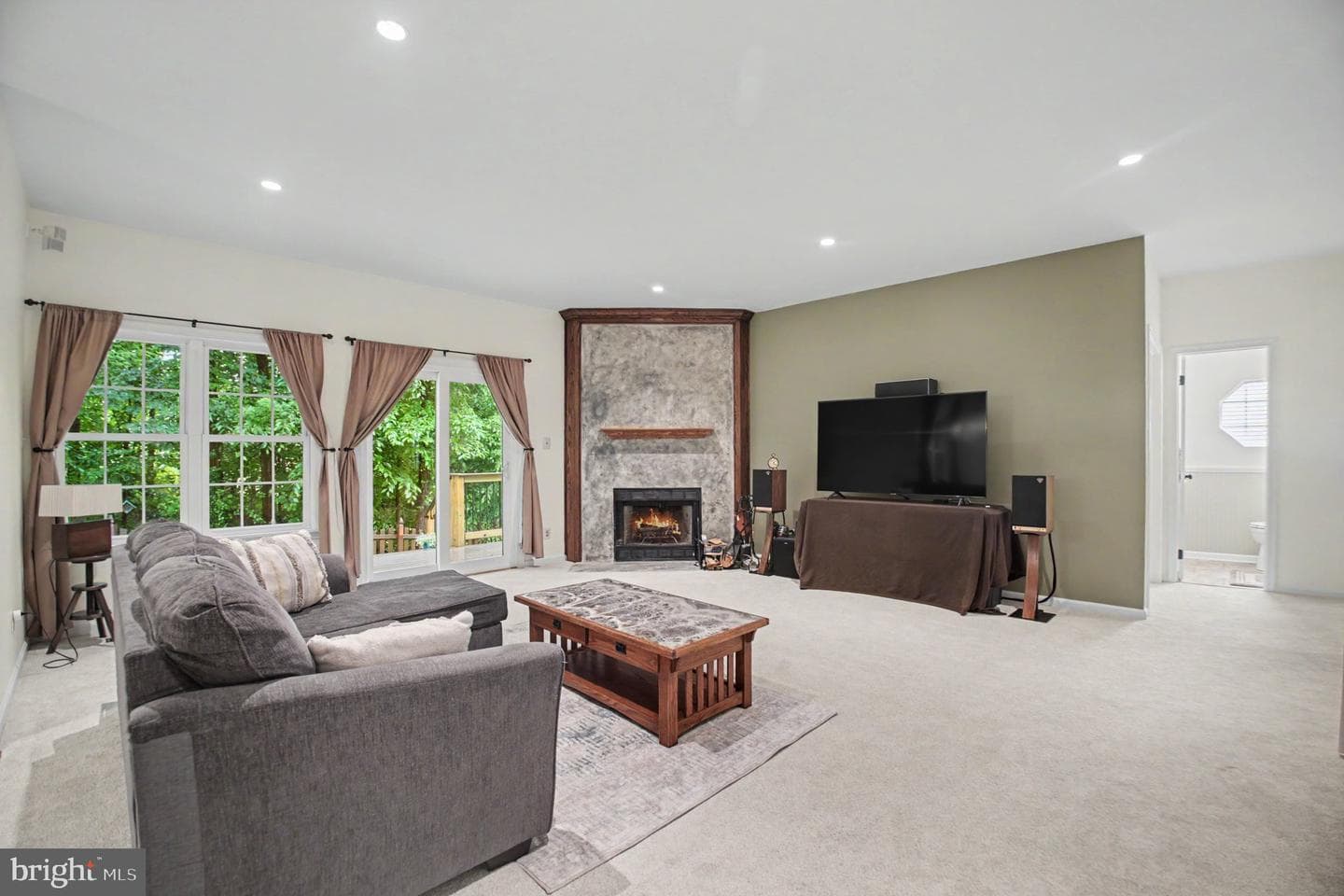 15452 Cagney Court photo 8